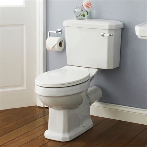 tolites|toilets for bathrooms.
